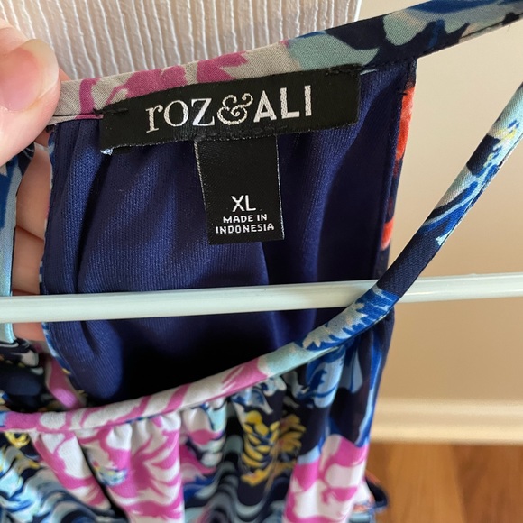 Floral Knee Length Dress - Picture 3 of 3